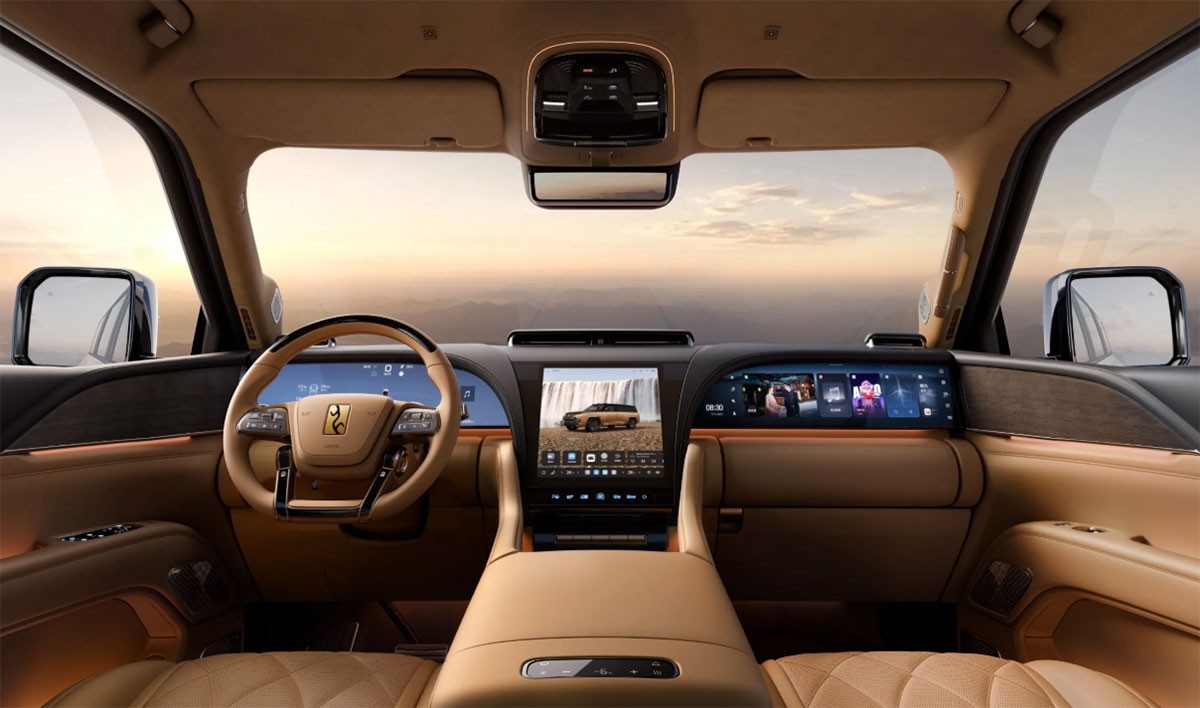 BYD's Yangwang U8L is a $180,000 luxury SUV that can float