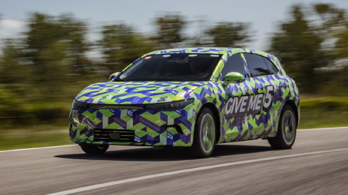 First official photos of Leapmotor’s new Lafa 5 EV