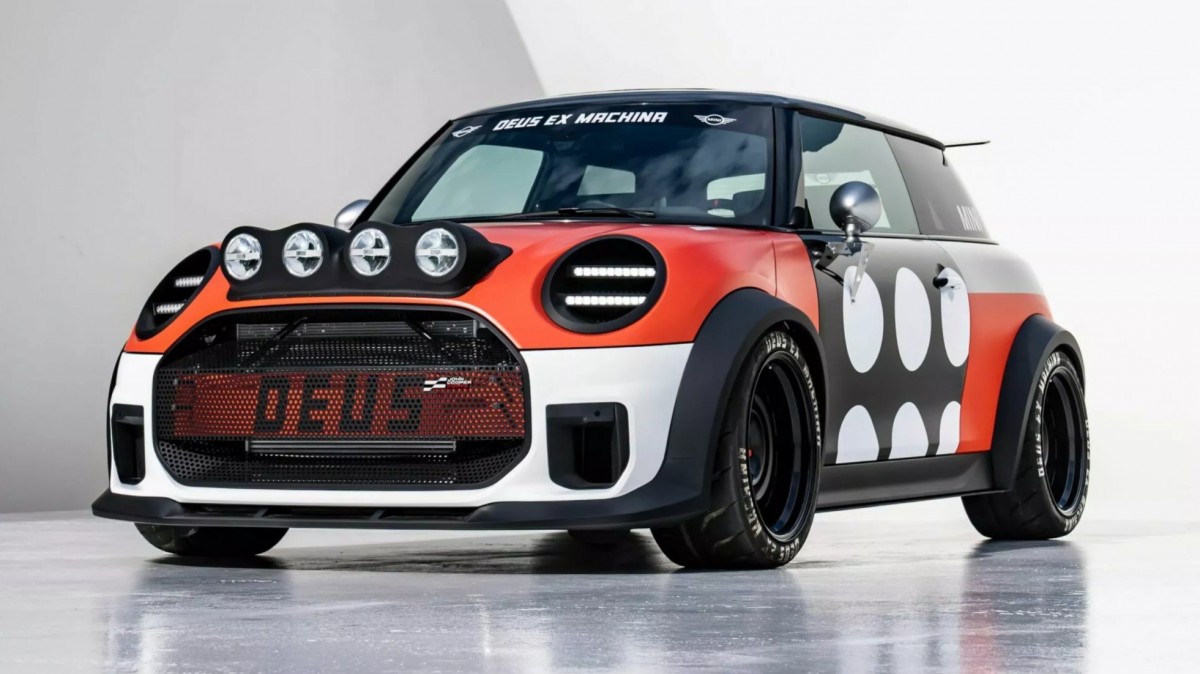 Mini reveals two wildly different JCW concepts