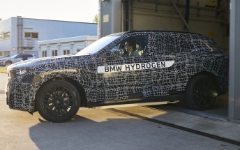 The new BMW X5 will also come with hydrogen fuel cell drivetrain