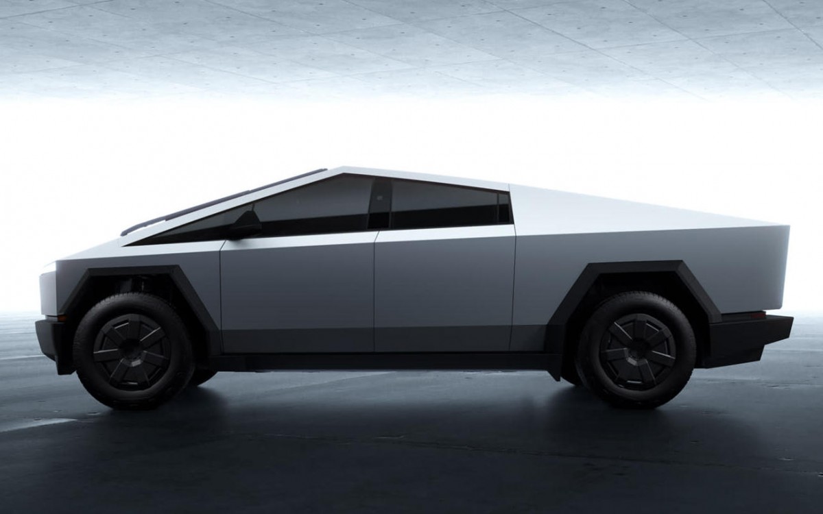 Cheapest Tesla Cybertruck version is dead