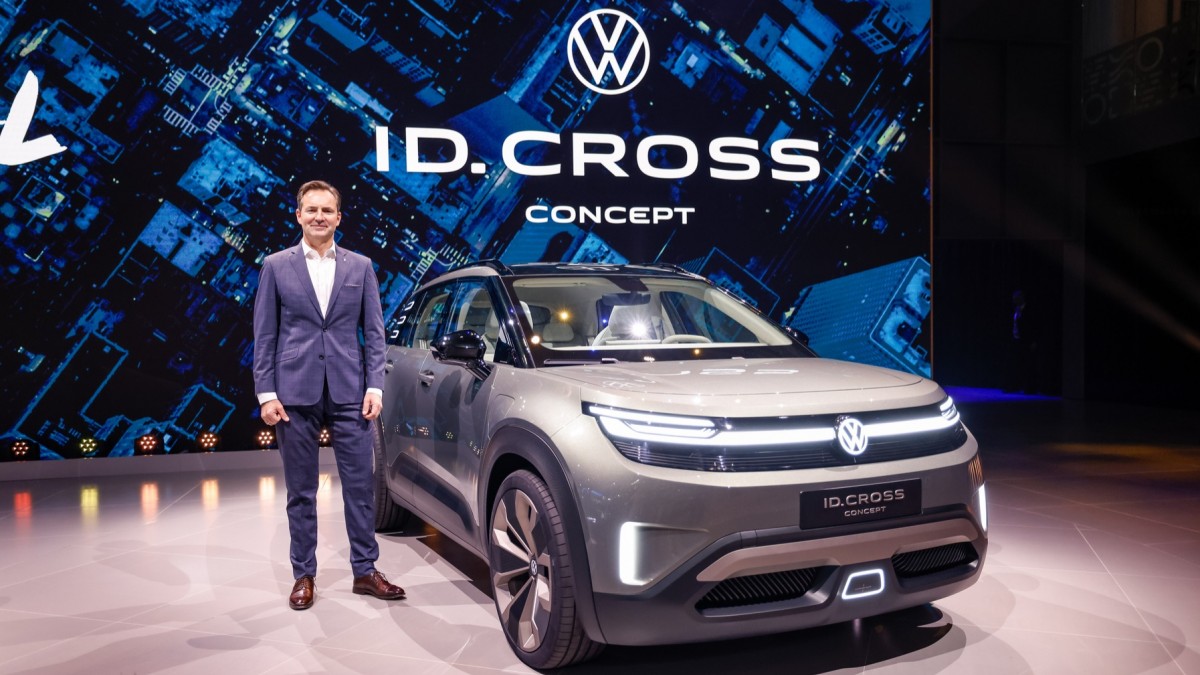 Volkswagen reveals ID. CROSS Concept as a preview of an electric SUV for everyone