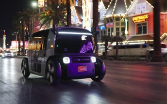 Zoox unleashes driverless taxis on the Las Vegas Strip
