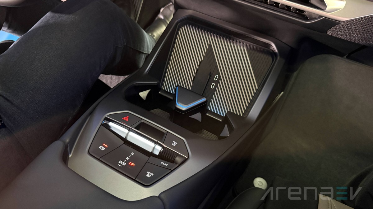 2026 BMW iX3 Neue Klasse detailed tour and impressions