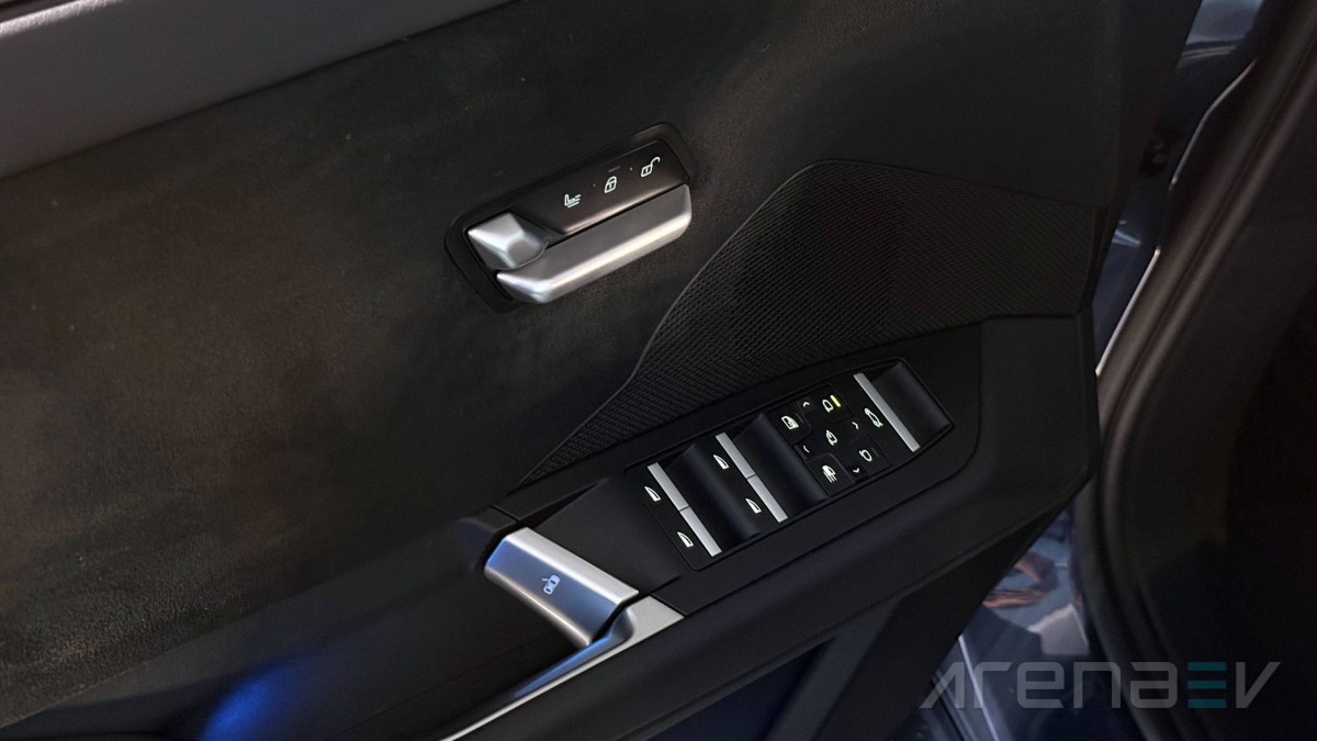 2026 BMW iX3 Neue Klasse detailed tour and impressions