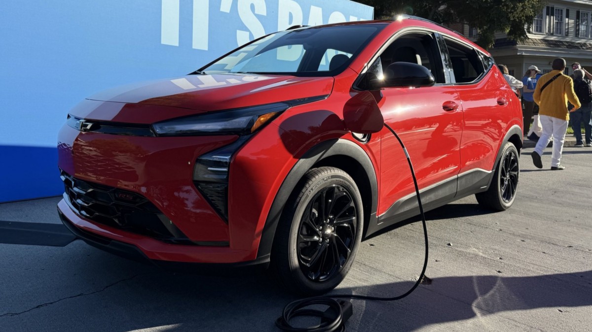 Chevrolet Bolt returns to tackle affordability