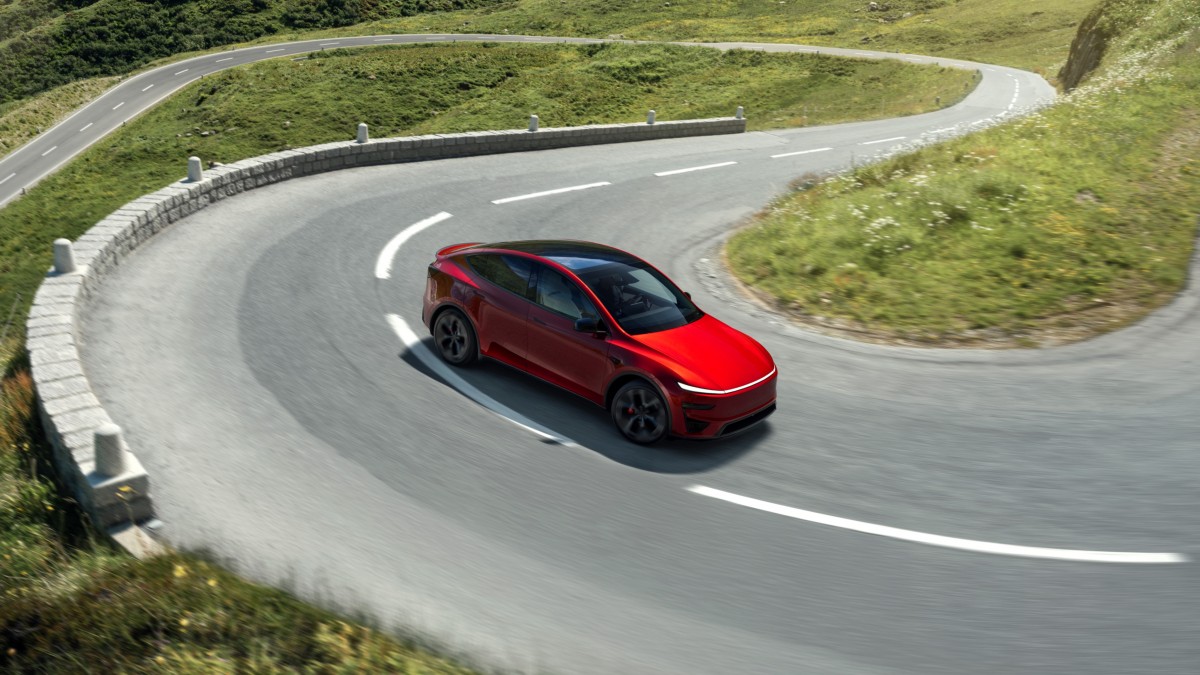 Tesla launches Model Y Performance in the US