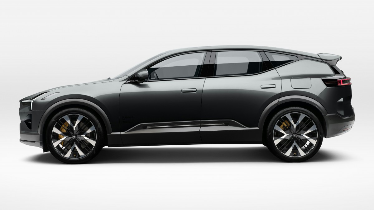 Polestar 3 gets more power and a faster brain for 2026