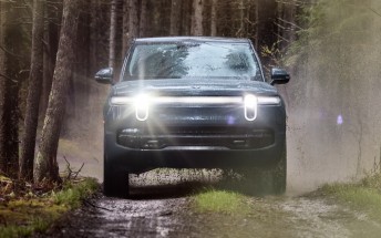 Rivian bounces back, silencing doubters with strong Q3 EV deliveries