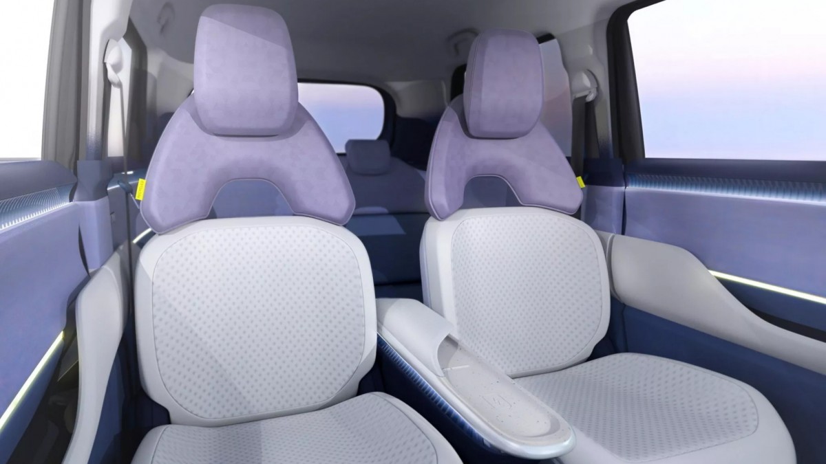 Suzuki's pint-sized Vision e-Sky offers a glimpse into the future of city driving