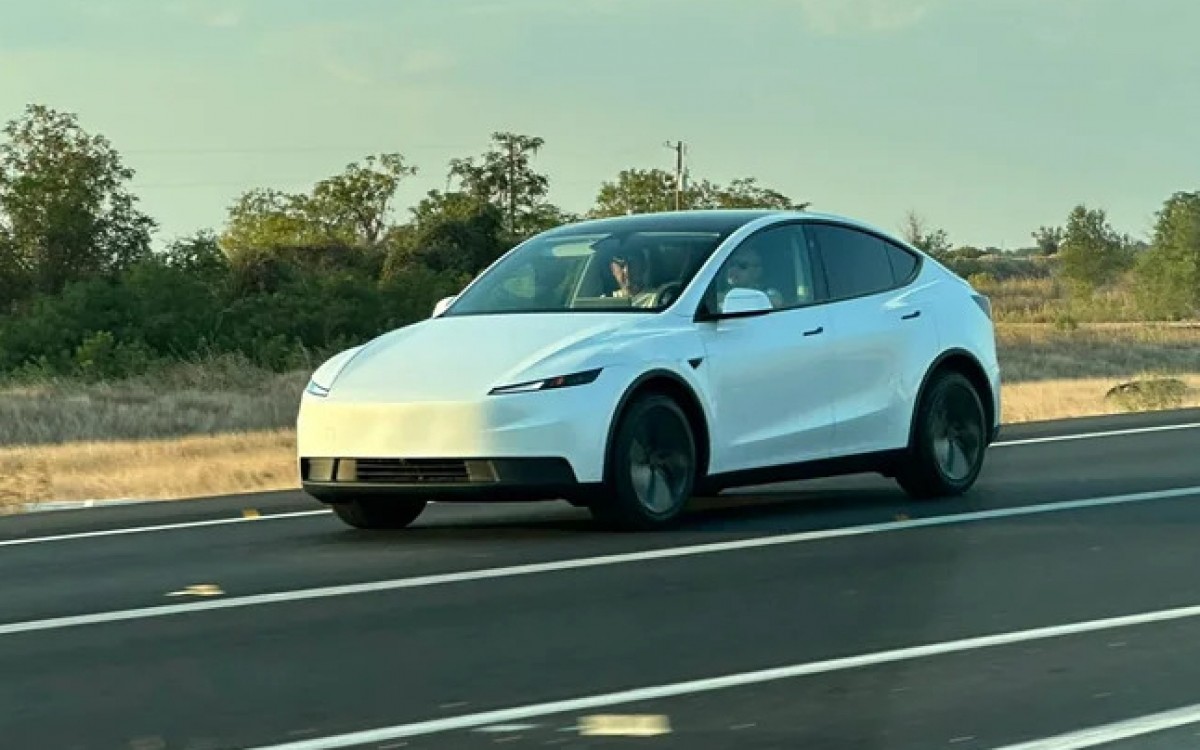 Tesla's upcoming affordable model spotted in the wild without camouflage