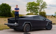 Driving the Tesla Cybertruck Cyberbeast in Europe: Extensive review