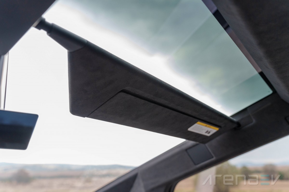 Driving the Tesla Cybertruck Cyberbeast in Europe: Extensive review