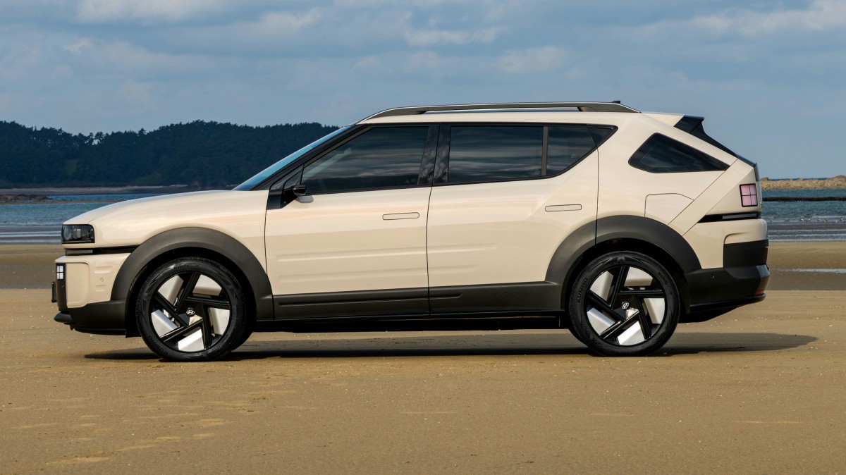 The 2026 NEXO is Hyundai’s 826-km hydrogen bet