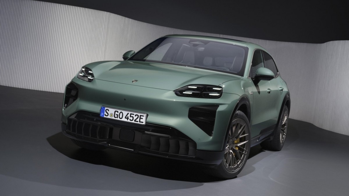 The all-electric Porsche Cayenne delivers supercar experience with over 1,100 horsepower