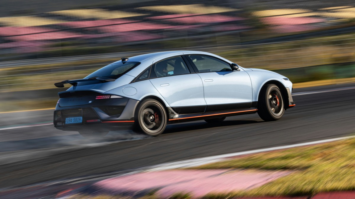 Hyundai Ioniq 6 N is a 650-horsepower EV that fakes it to make it