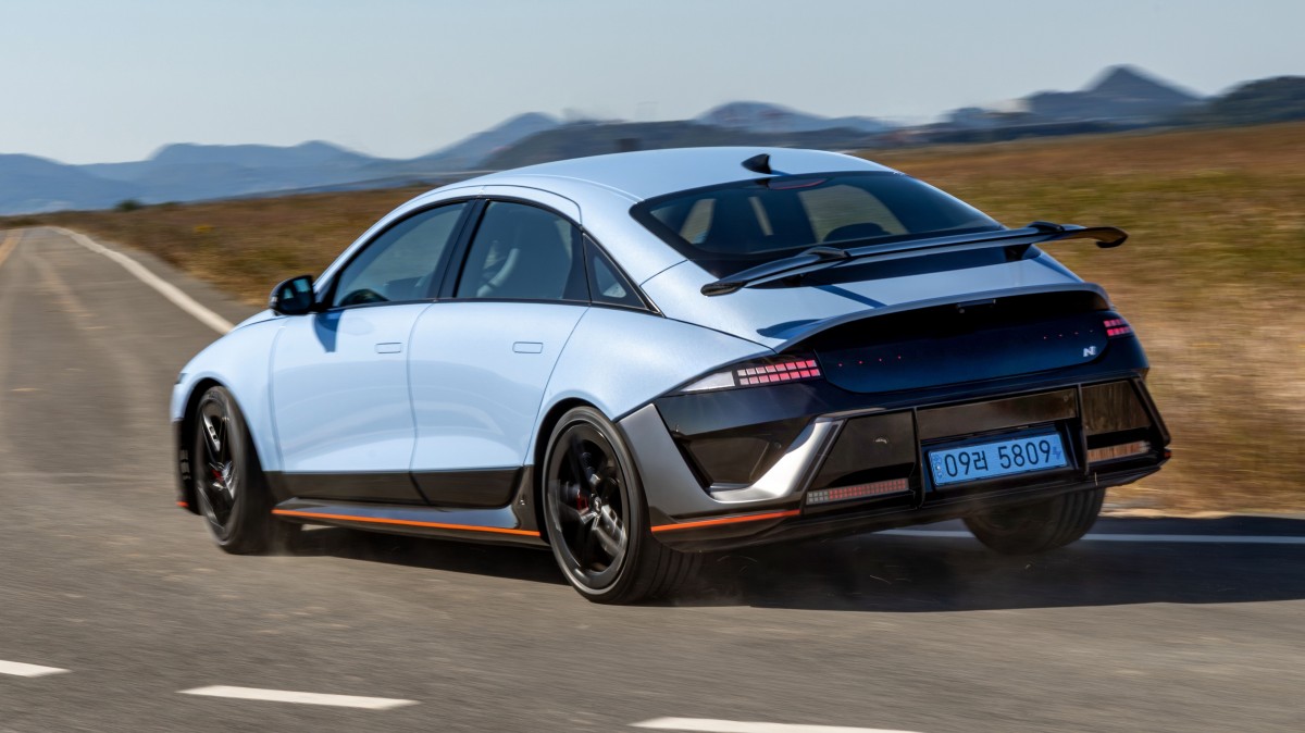 Hyundai Ioniq 6 N is a 650-horsepower EV that fakes it to make it