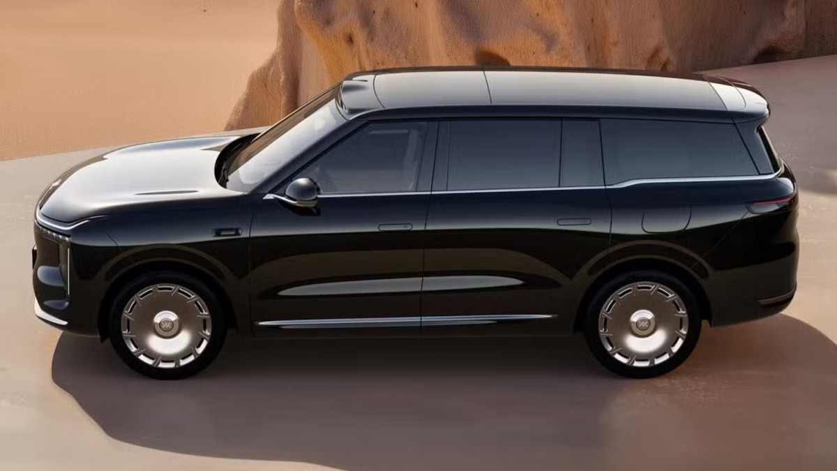 IM LS9 arrives with a 1,500-km answer to range anxiety