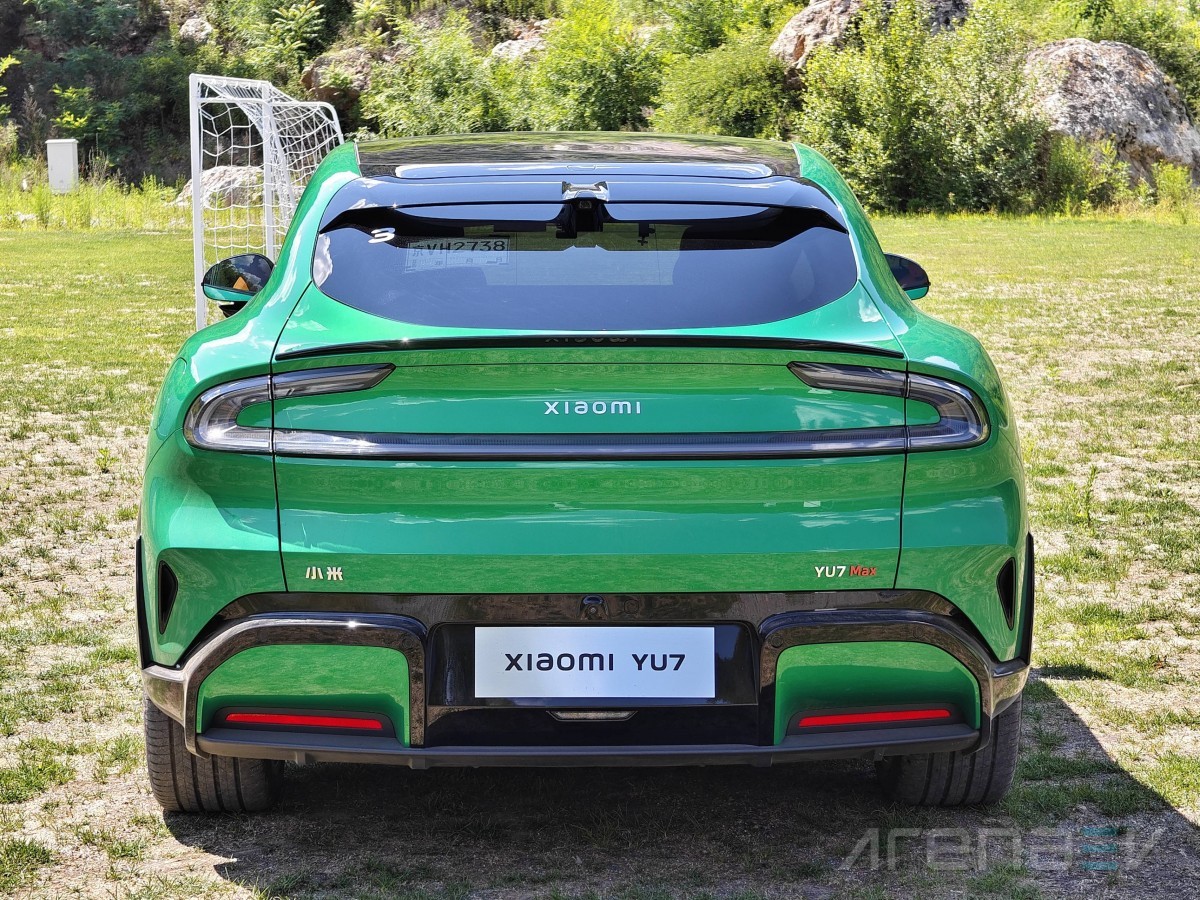 Xiaomi’s record October EV deliveries reveal massive demand for the YU7