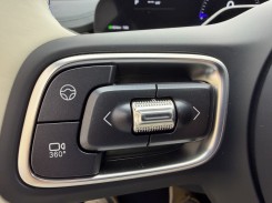 The steering wheel of the Zeekr 001.