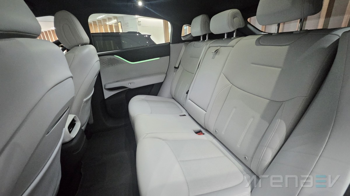 2026 XPeng G6 interior, design and features review