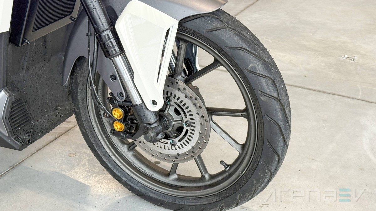 Dimentro DP-Pro review: World-first e-bike with a semi-solid-state battery