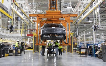 Ford pulls the plug on the F-150 Lightning and goes into grid battery business