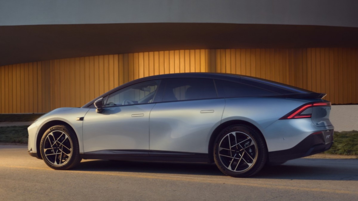 XPeng expands its horizons with the new 2026 P7+ EREV