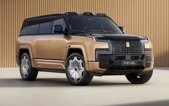 BYD Yangwang U8L proves its mettle by shrugging off a two-ton tree drop