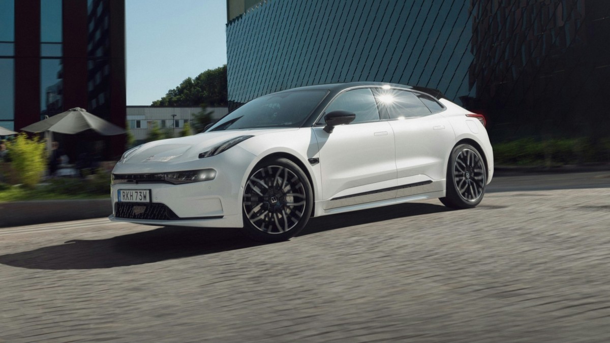 After 2-year delay, Zeekr finally launches in Germany