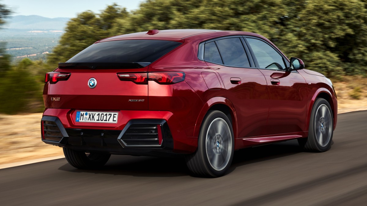 BMW iX2 xDrive30 - source: BMW