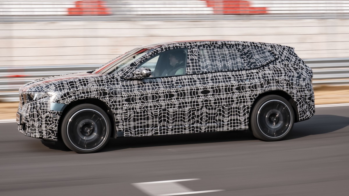 2026 BMW iX3 LWB - source: BMW