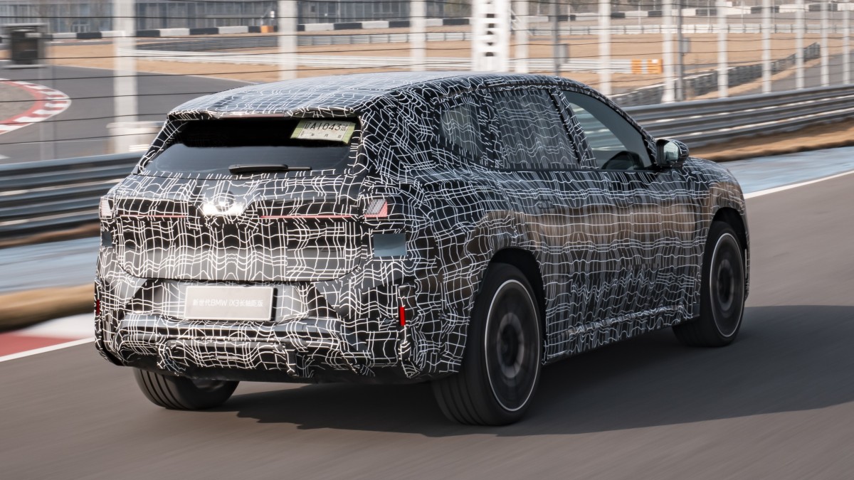 2026 BMW iX3 LWB - source: BMW