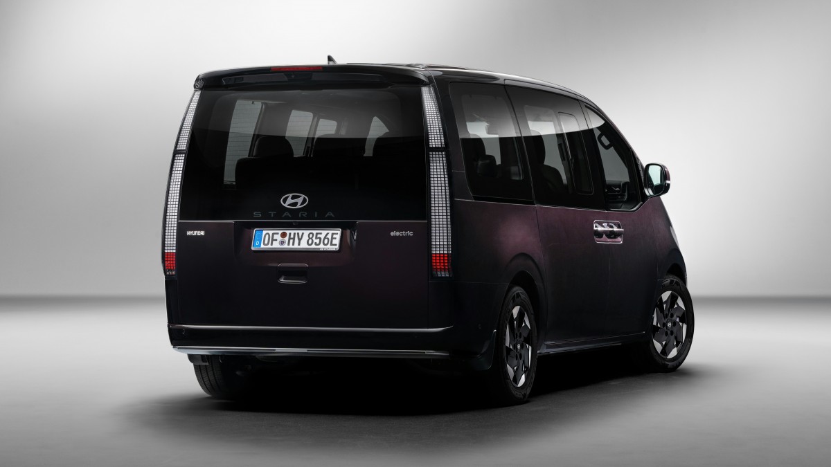 2026 Staria Electric - Source: Hyundai
