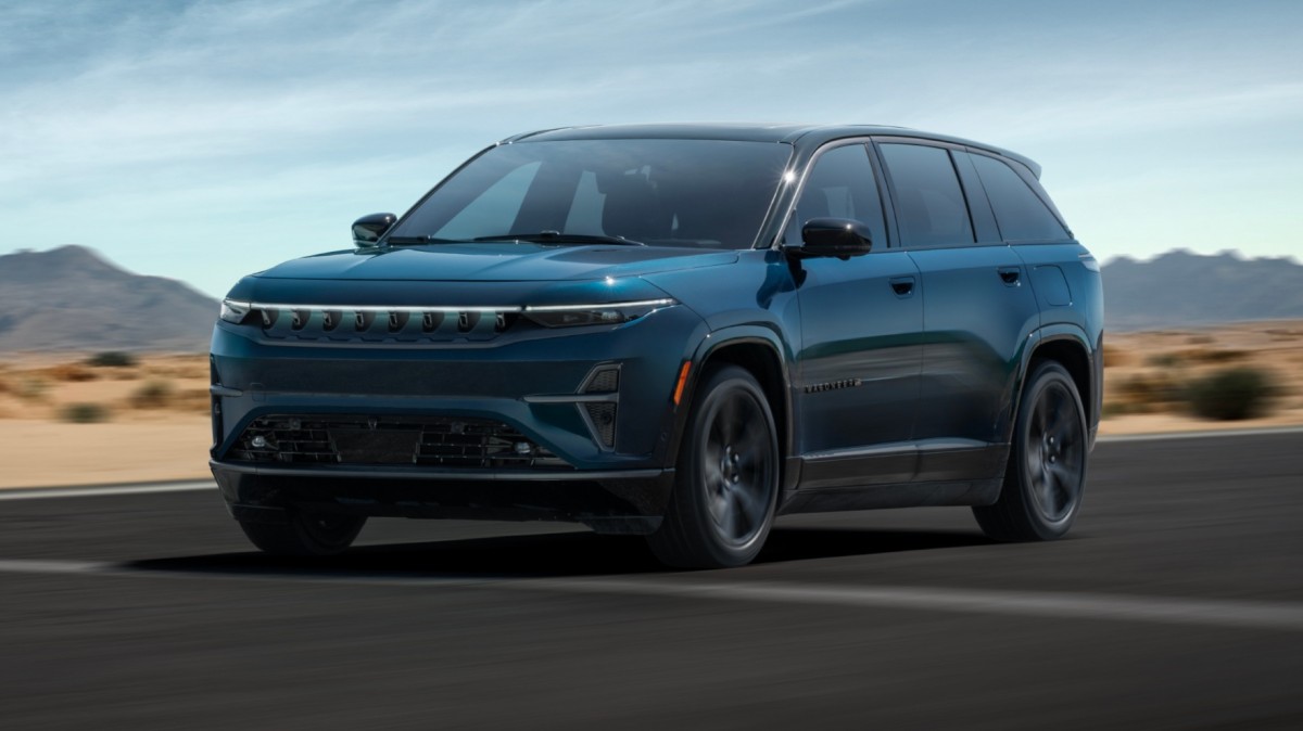 Jeep Wagoneer S - source: Jeep