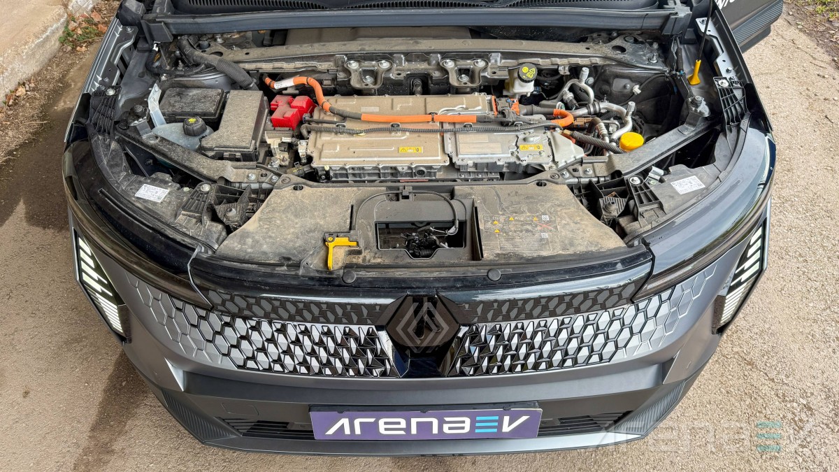Renault Scenic E-Tech Long range review