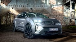 Renault Scenic E-Tech front end