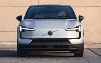 Volvo issues fire safety warning for 2025 EX30 electric SUV