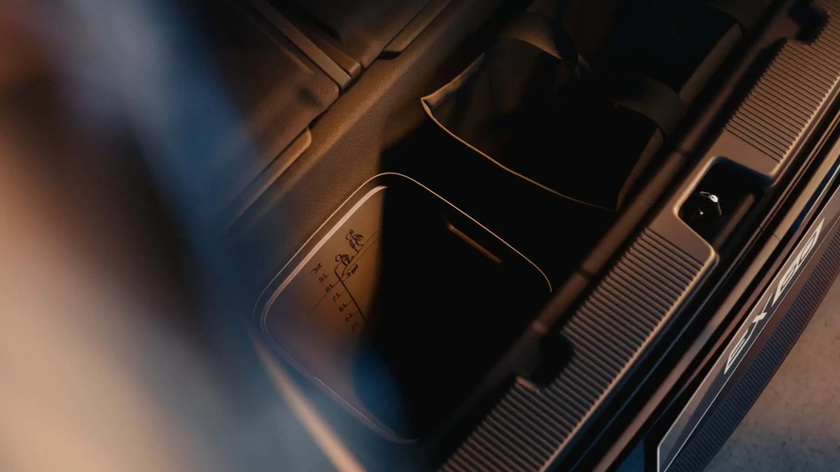 Volvo’s new EX60 electric SUV beats rivals with record-breaking 810-km range