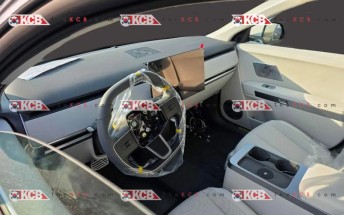 A Hyundai Ioniq 5 prototype shows a button-less cockpit despite earlier promises