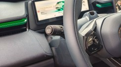 Lynk & Co 08 steering wheel