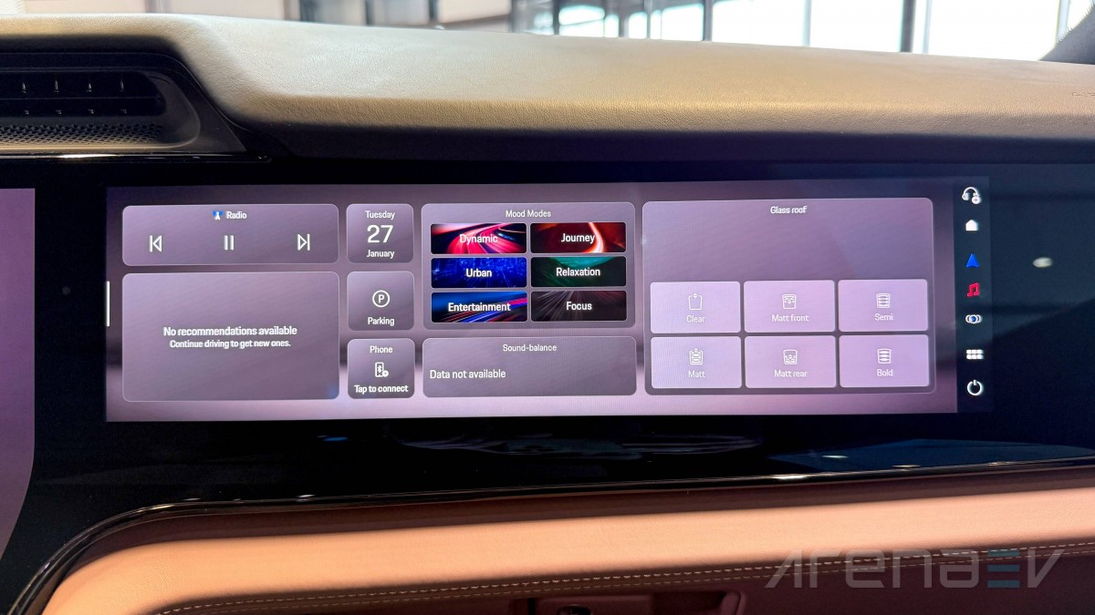 Porsche Cayenne Electric: interior, design and features review