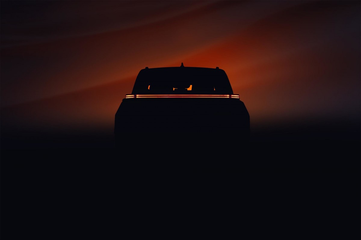 All-electric Highlander teaser - source: Toyota