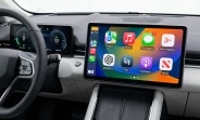 You can now talk to ChatGPT on Apple CarPlay