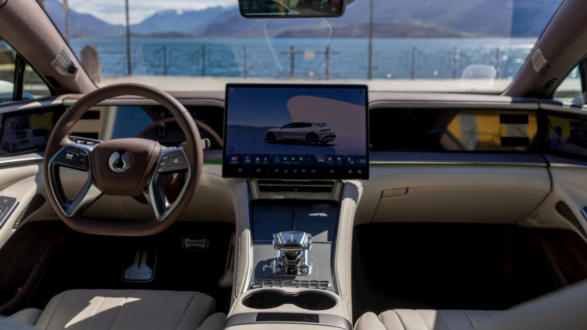 Interior of the new Denza Z9 GT - source: BYD