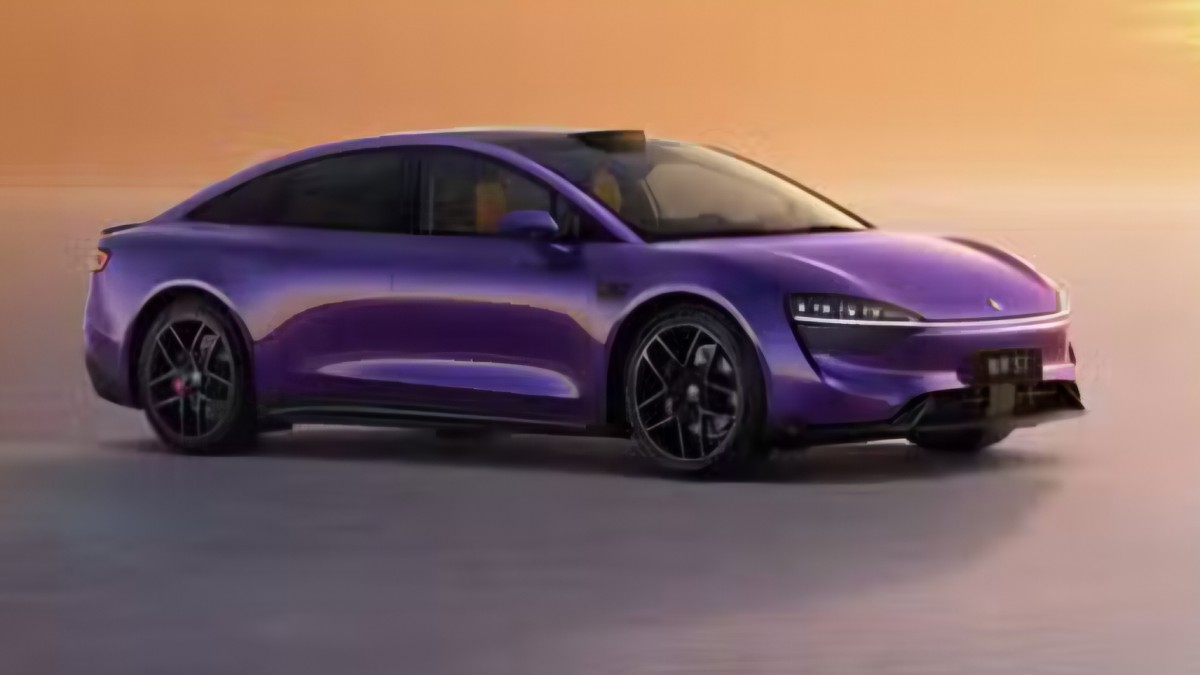 Refreshed Luxeed S7 gets a new purple color