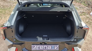 Kia EV4 hatchback trunk