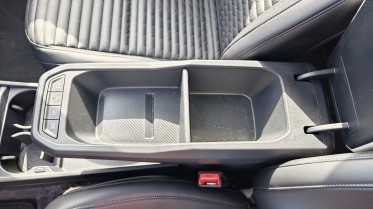Kia EV4 hatchback GT-line armrest