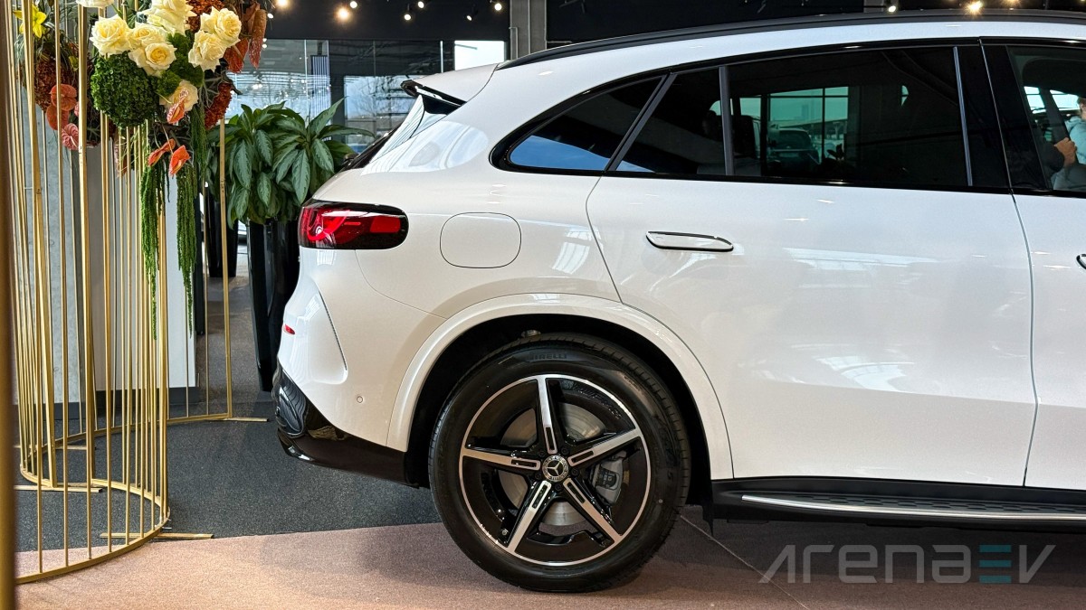 Mercedes-Benz GLC 400 4Matic: interior, design and features review