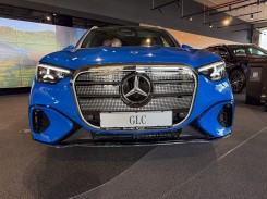 Mercedes GLC 400 front